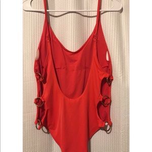 Aerie O-Ring One piece large